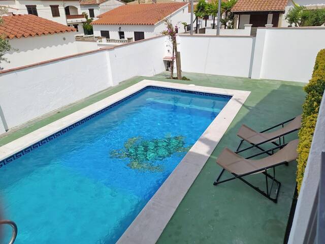 Unico Costa Brava managed Airbnb listing 3