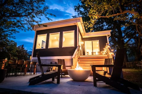 The Maplewood Retreat | Luxurious European Living