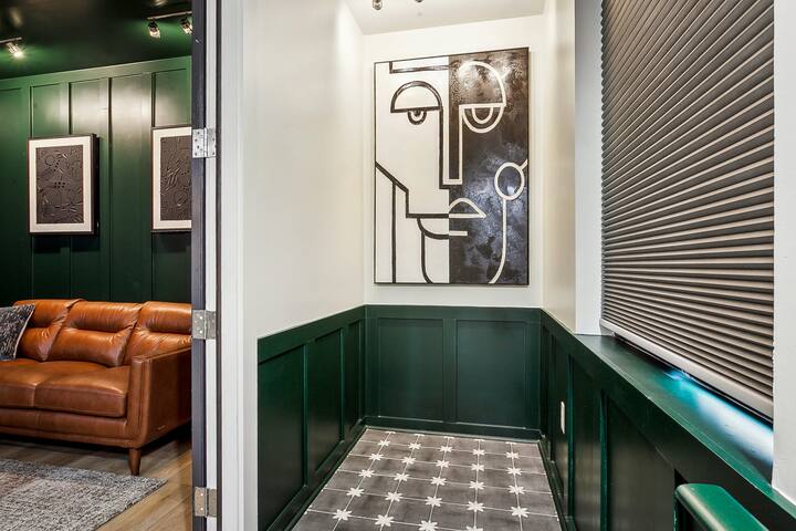 Luxury Rooftop Villa gallery image 4