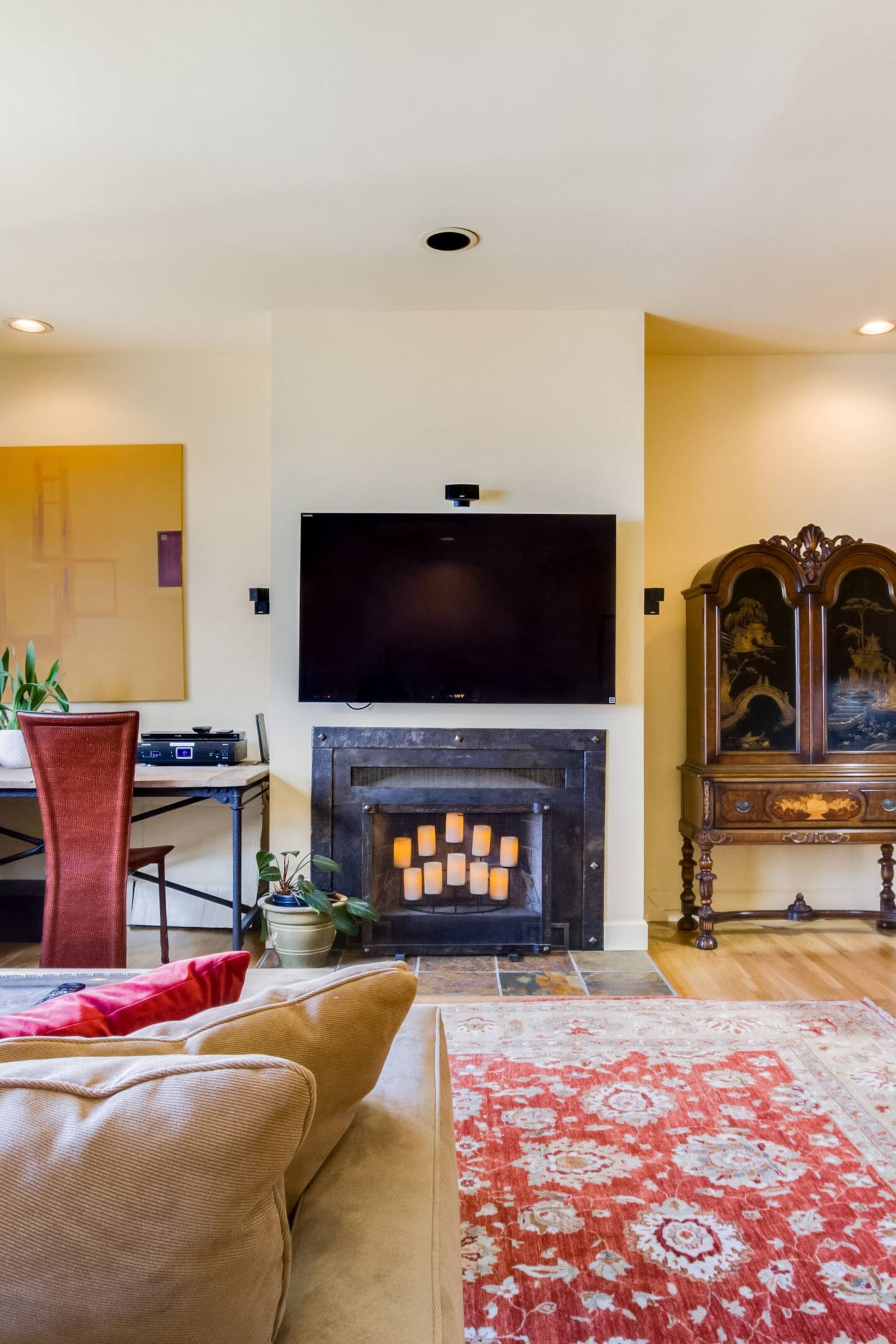 Home in San Francisco · ★4.88 · 2 bedrooms · 2 beds · 2 baths - Image 32