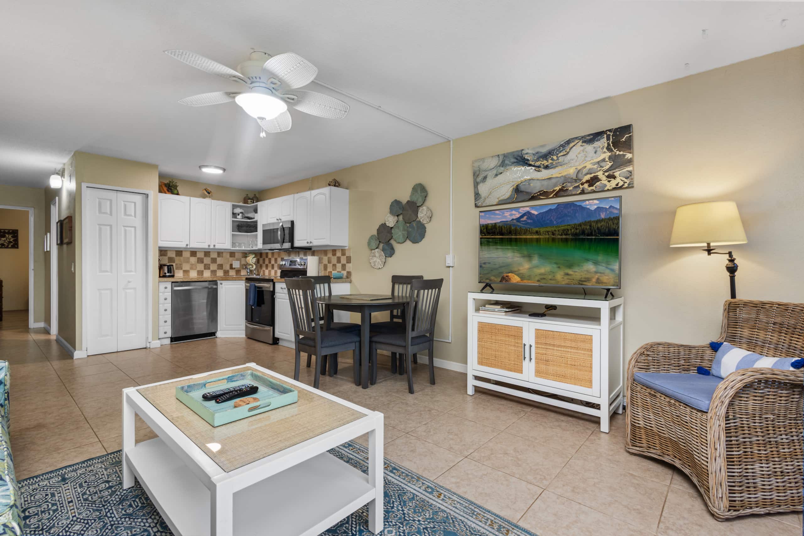 Condo in Kihei · ★4.84 · 1 bedroom · 2 beds · 1 bath - Image 5