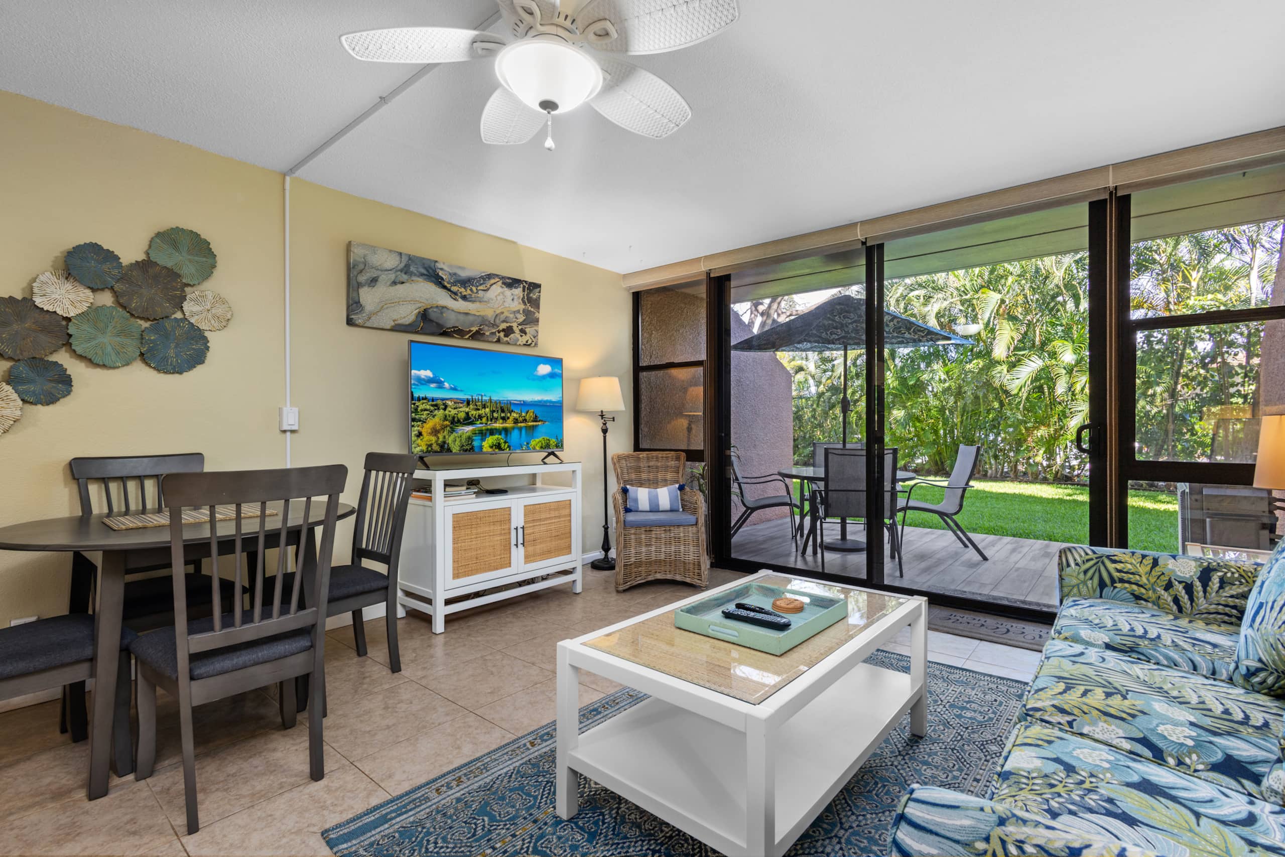 Condo in Kihei · ★4.84 · 1 bedroom · 2 beds · 1 bath - Image 6