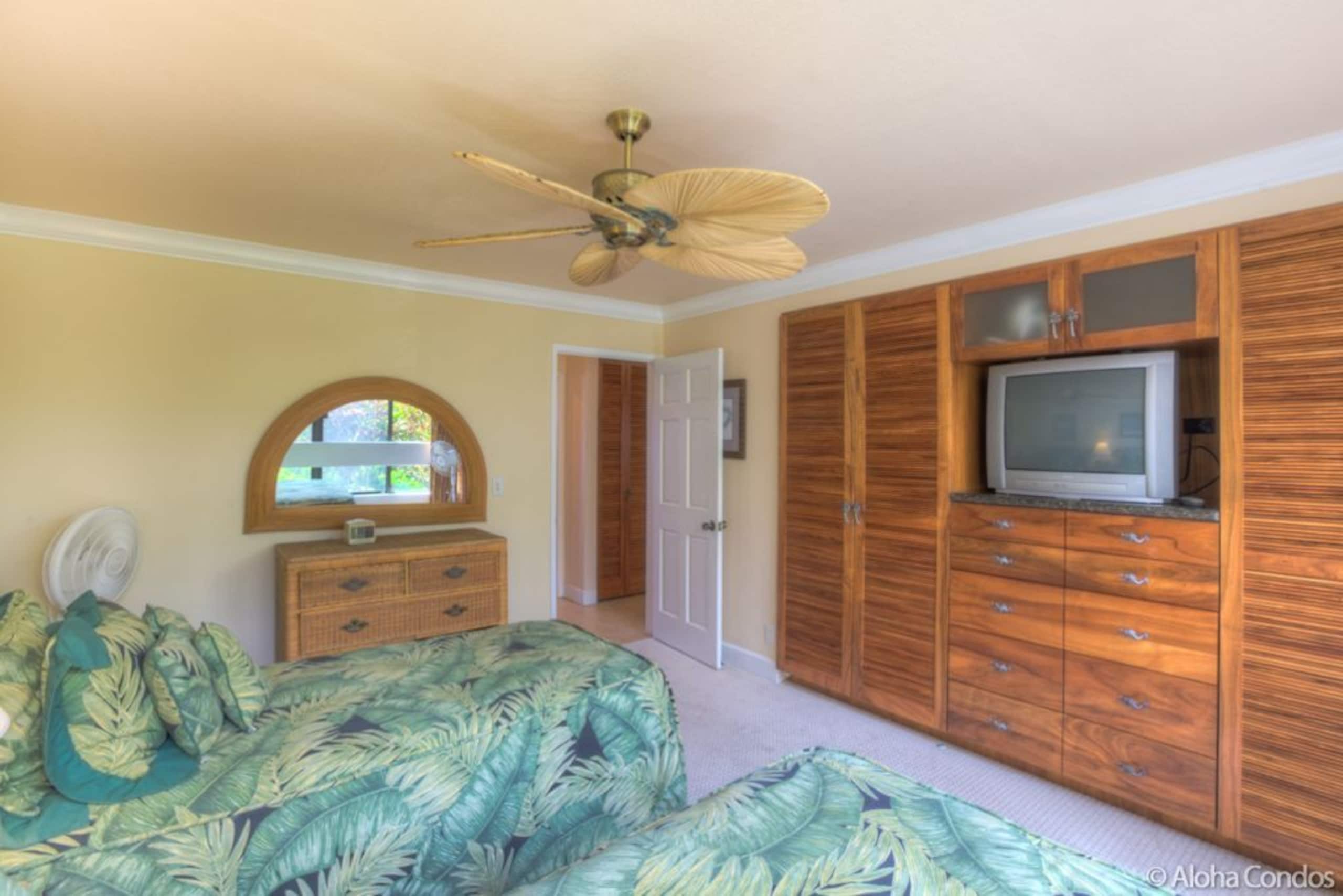 Keauhou Kona Surf Condo 1-102 - Aloha Condos - Photo 28