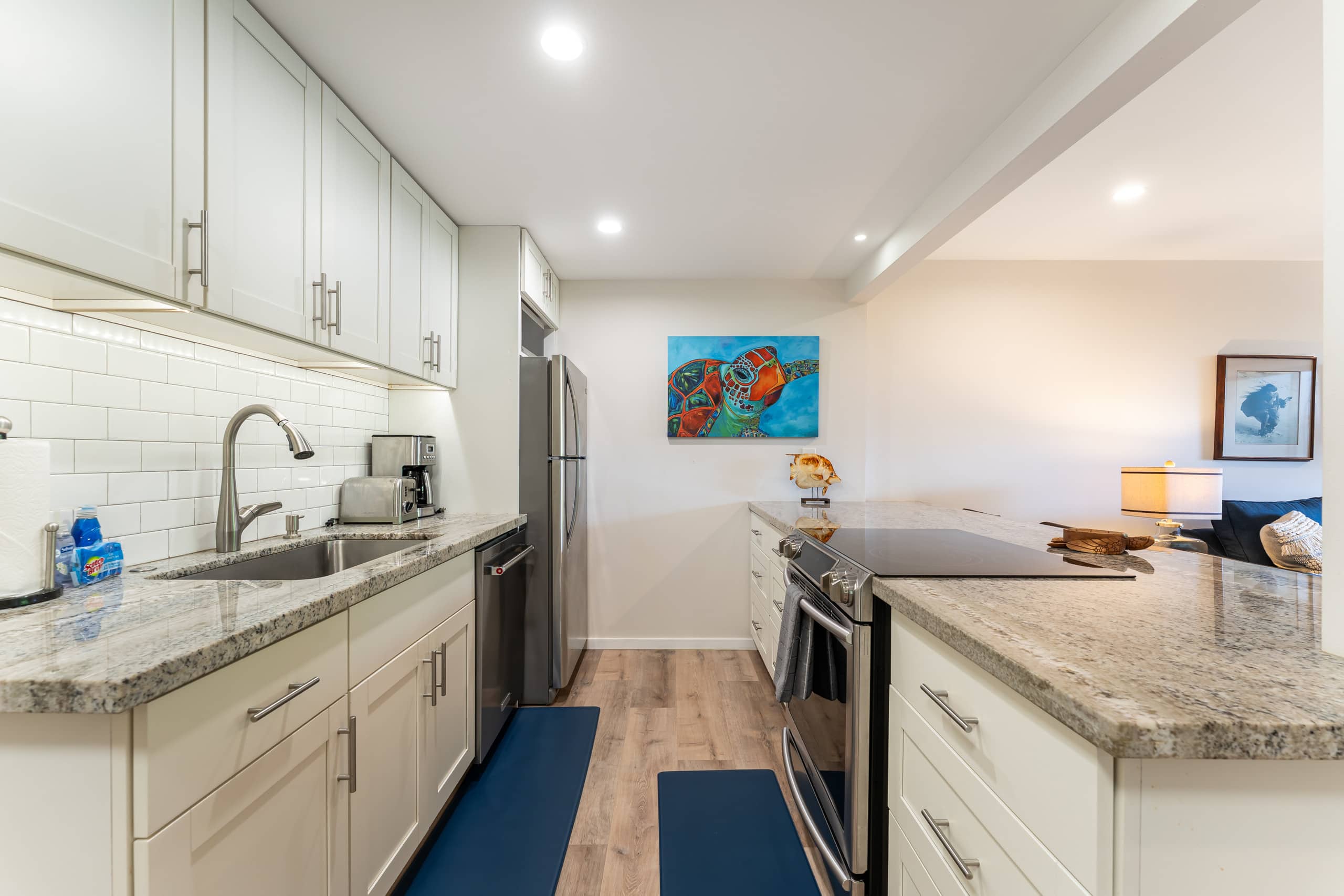 Condo in Wailuku · ★4.94 · 1 bedroom · 1 bed · 1 private bath - Image 11