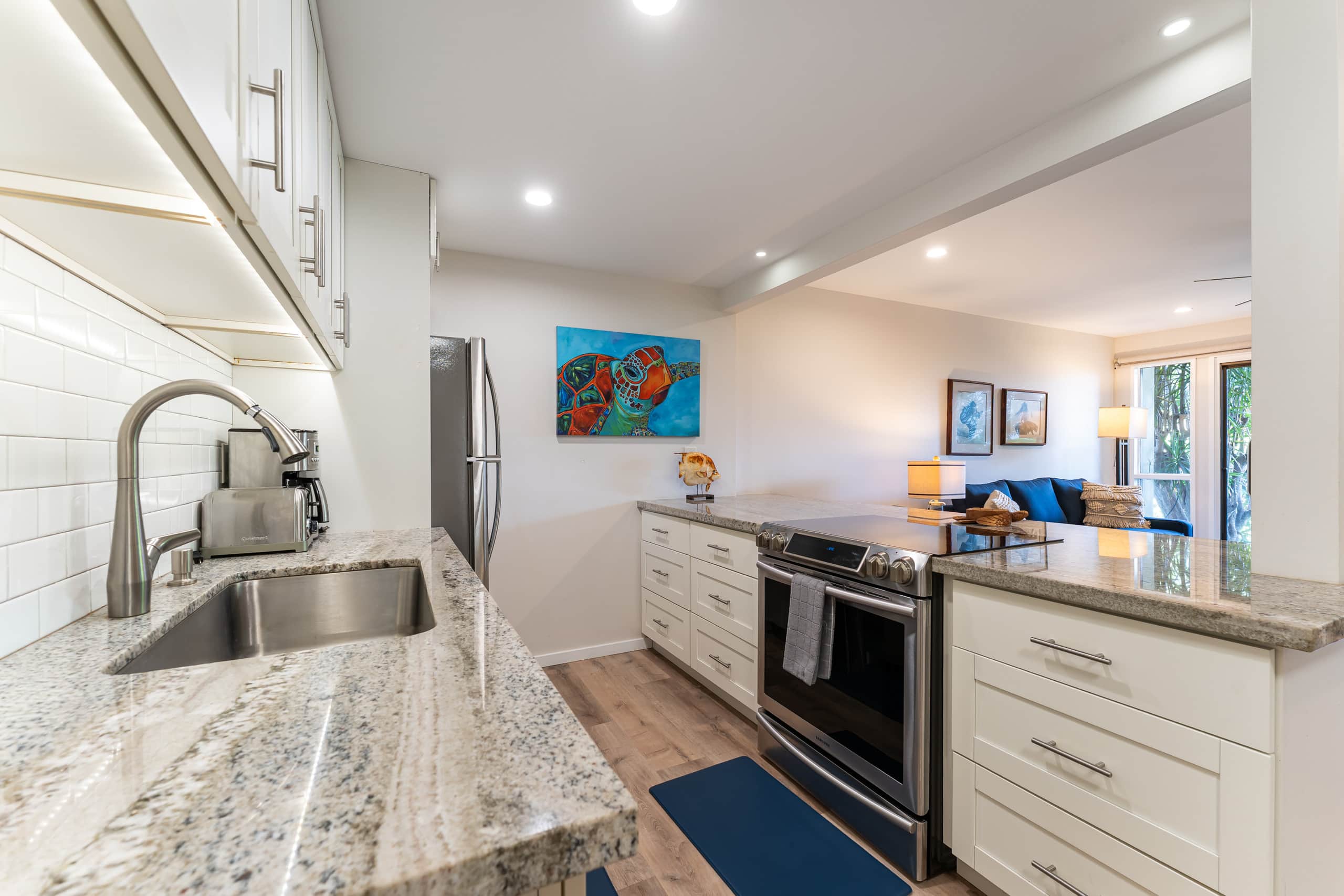 Condo in Wailuku · ★4.94 · 1 bedroom · 1 bed · 1 private bath - Image 12