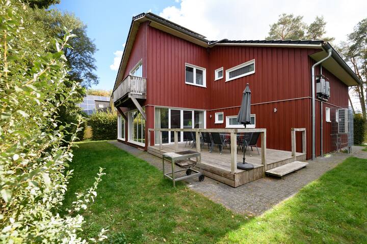 All Season Parks Team managed Airbnb listing 3