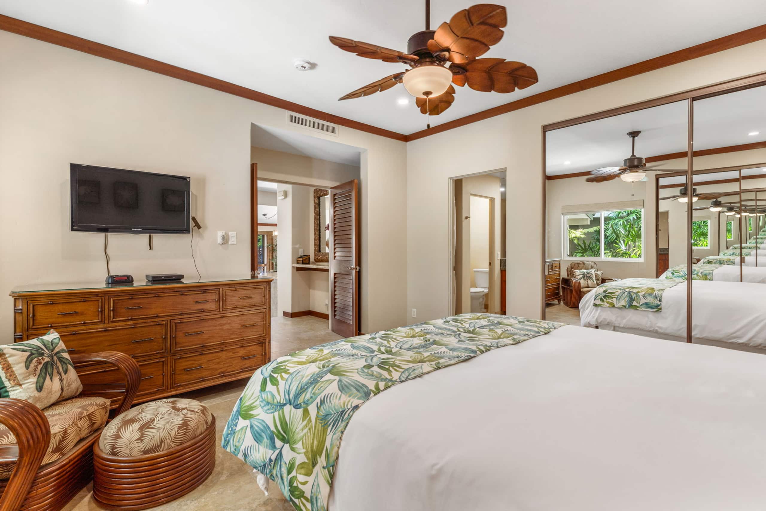 Condo in Lahaina · ★4.71 · 2 bedrooms · 3 beds · 2 private baths - Image 35