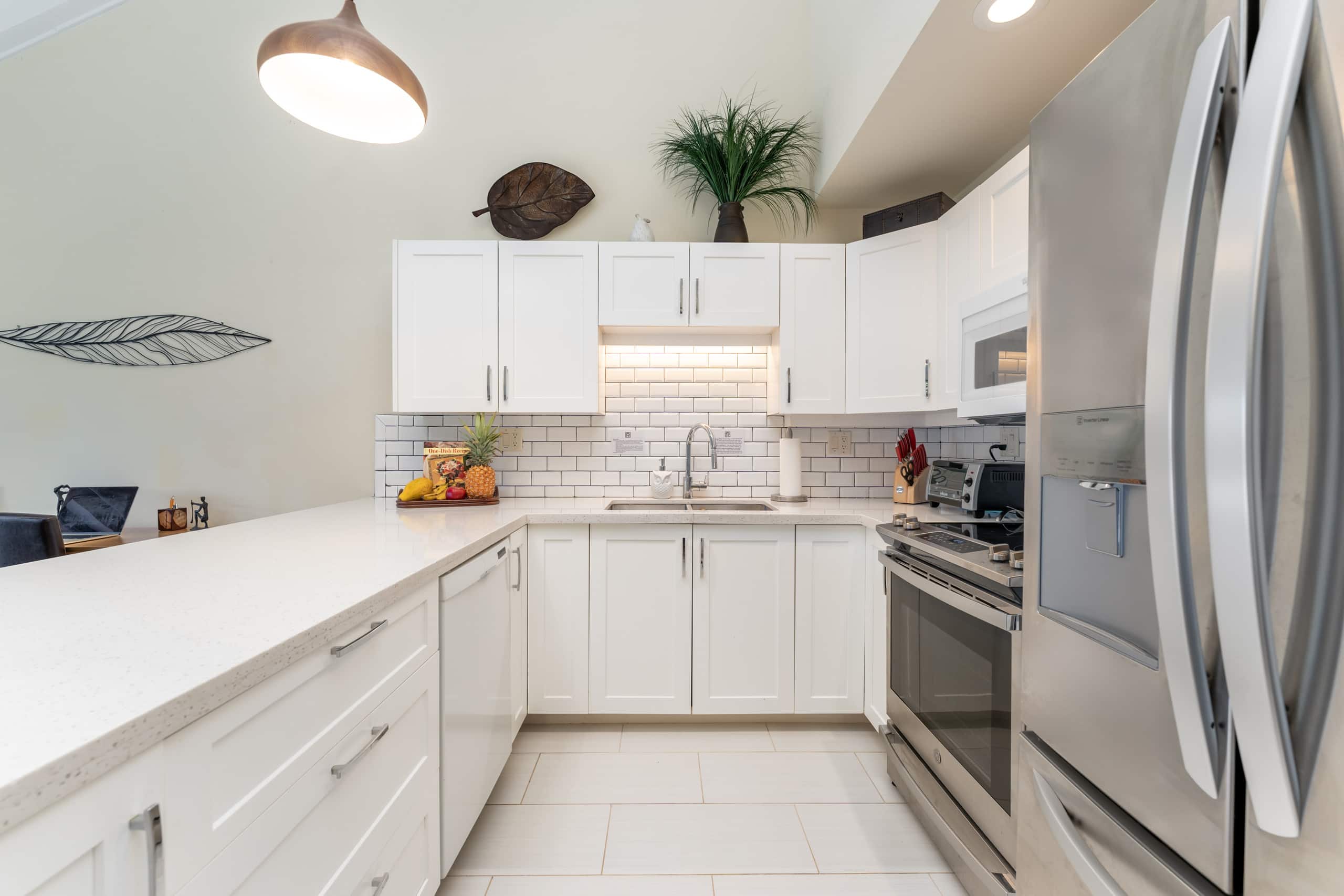 Condo in Kihei · ★4.97 · 2 bedrooms · 3 beds · 2 private baths - Image 11