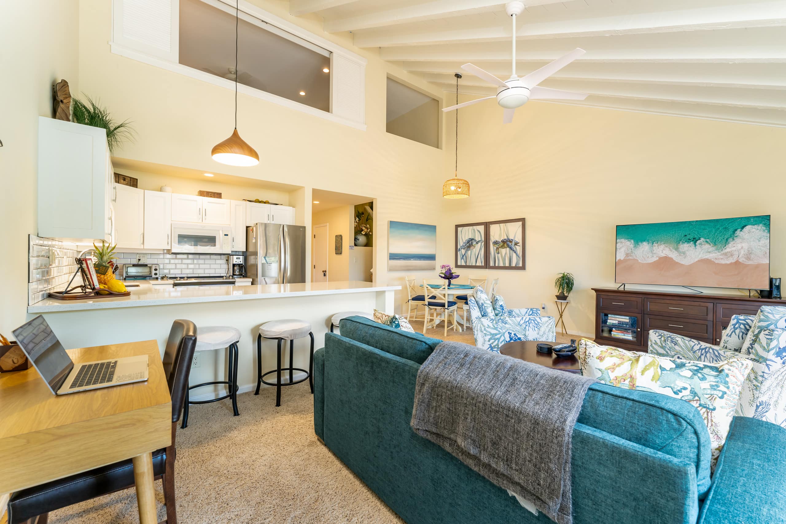 Condo in Kihei · ★4.97 · 2 bedrooms · 3 beds · 2 private baths - Image 9