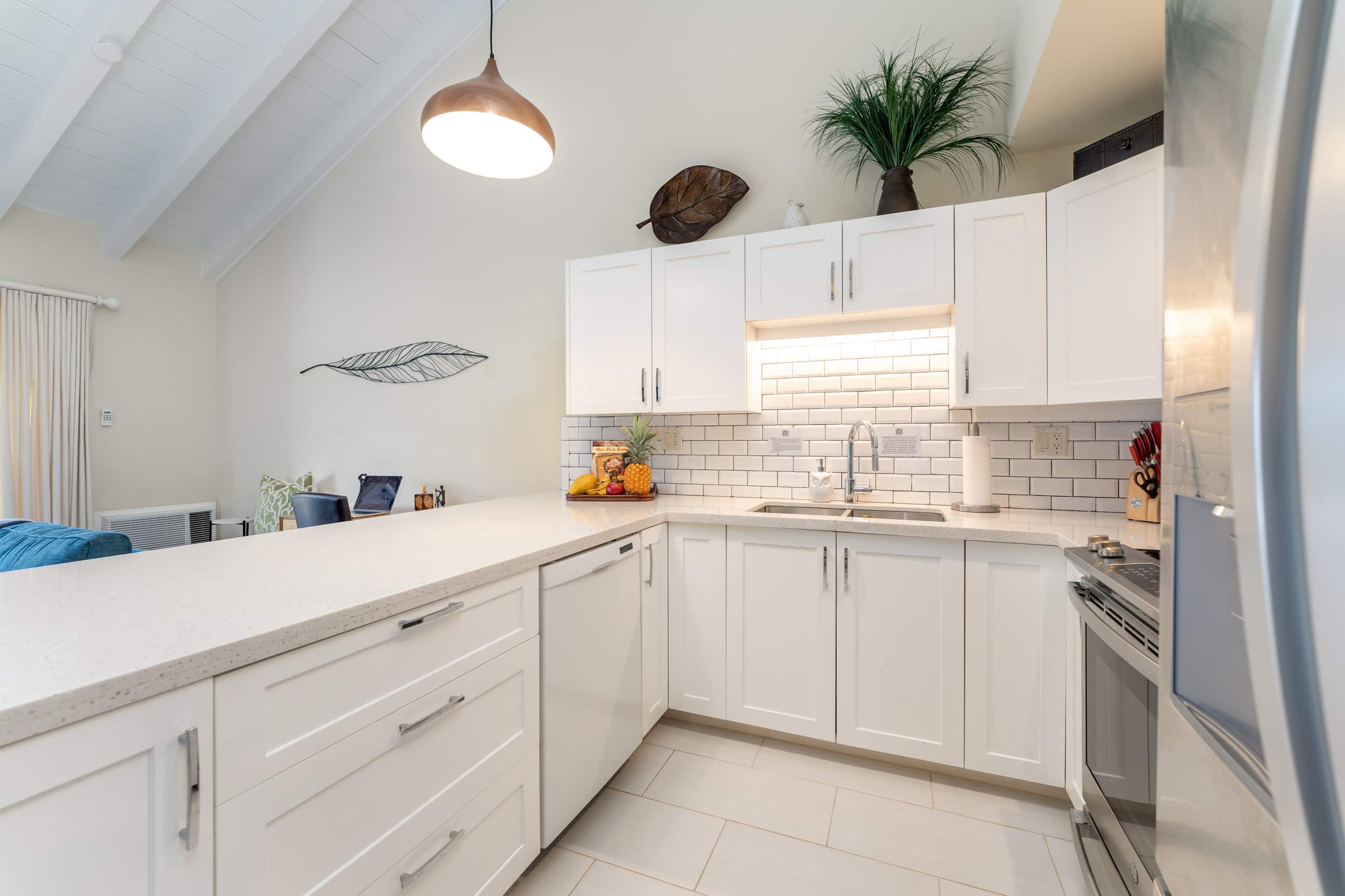 Condo in Kihei · ★4.97 · 2 bedrooms · 3 beds · 2 private baths - Image 12