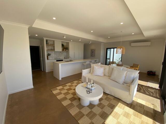 27 Bluefin Cove gallery image 5