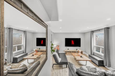 3BR Pickering Retreat with BBQ & Patio Delight