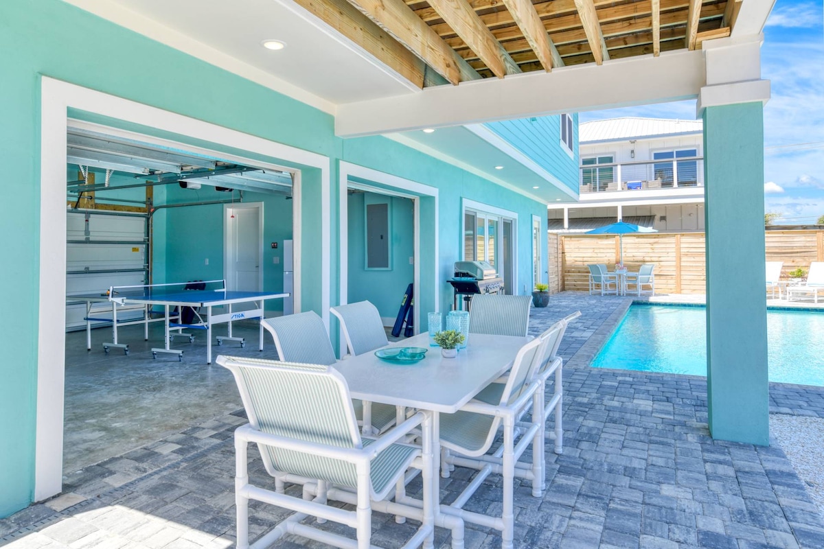 Steps to Beach, Heated Pool, $300 in Free Tickets!