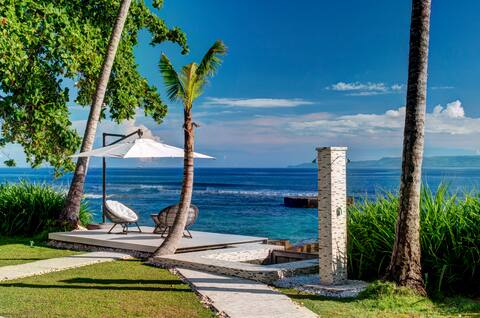White sands Elegance: Luxury Villa by the Sea!