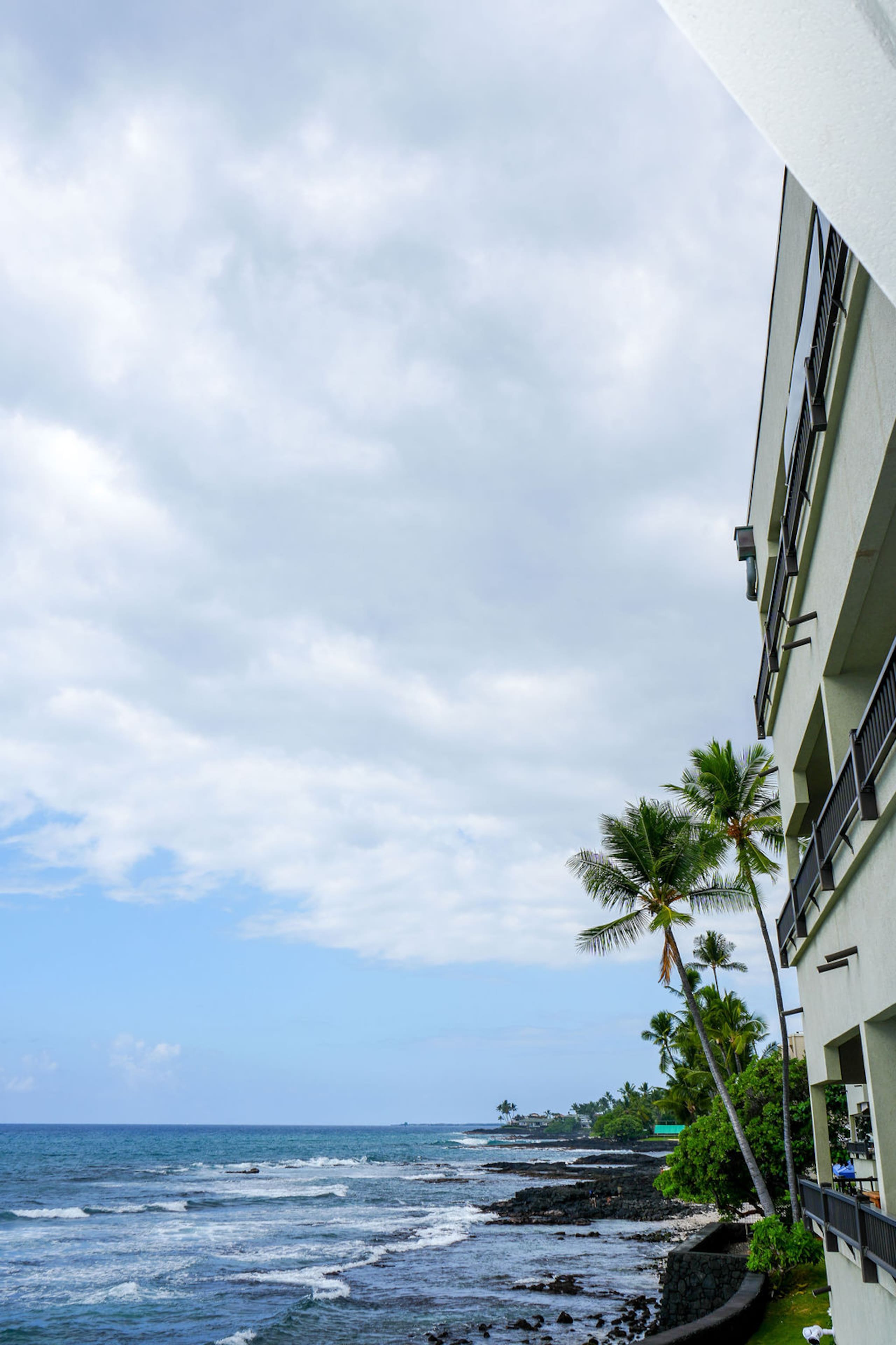 Condo in Kailua-Kona · ★4.94 · 2 bedrooms · 2 beds · 2 baths - Image 26