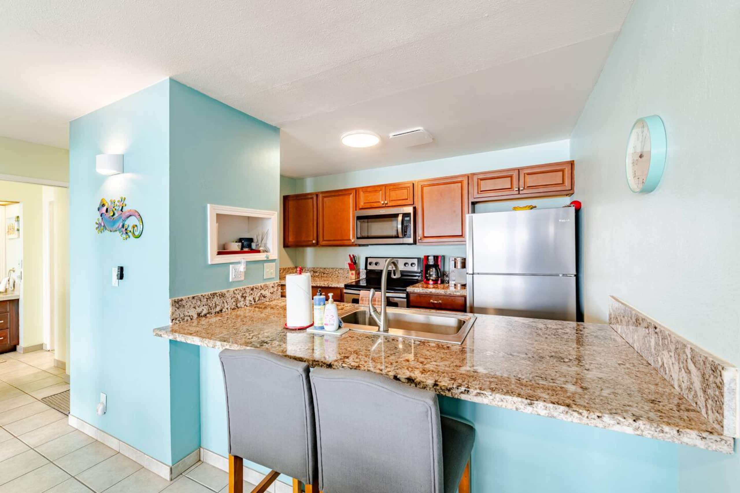 Condo in Kailua-Kona · ★4.94 · 2 bedrooms · 2 beds · 2 baths - Image 22