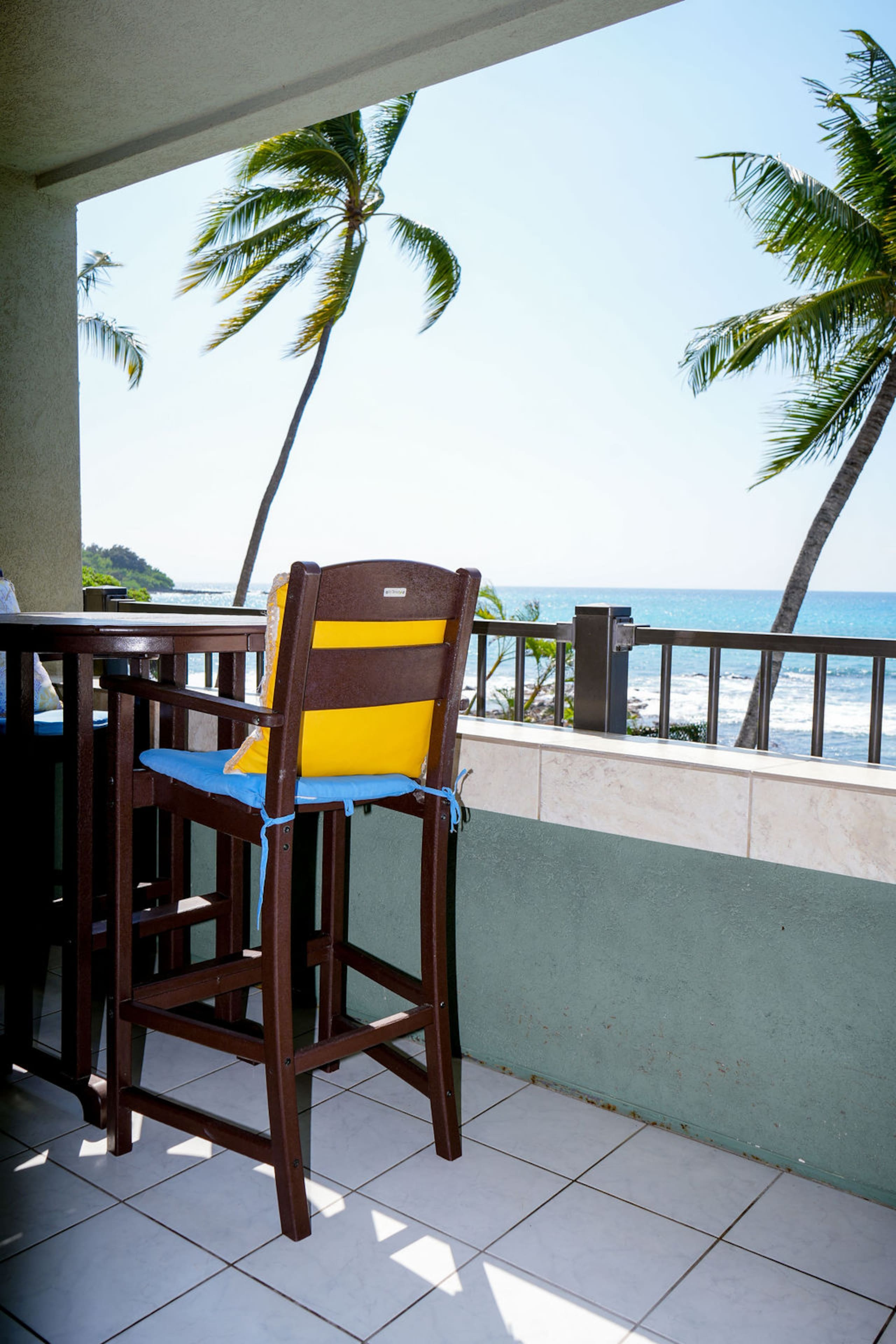 Condo in Kailua-Kona · ★4.94 · 2 bedrooms · 2 beds · 2 baths - Image 44