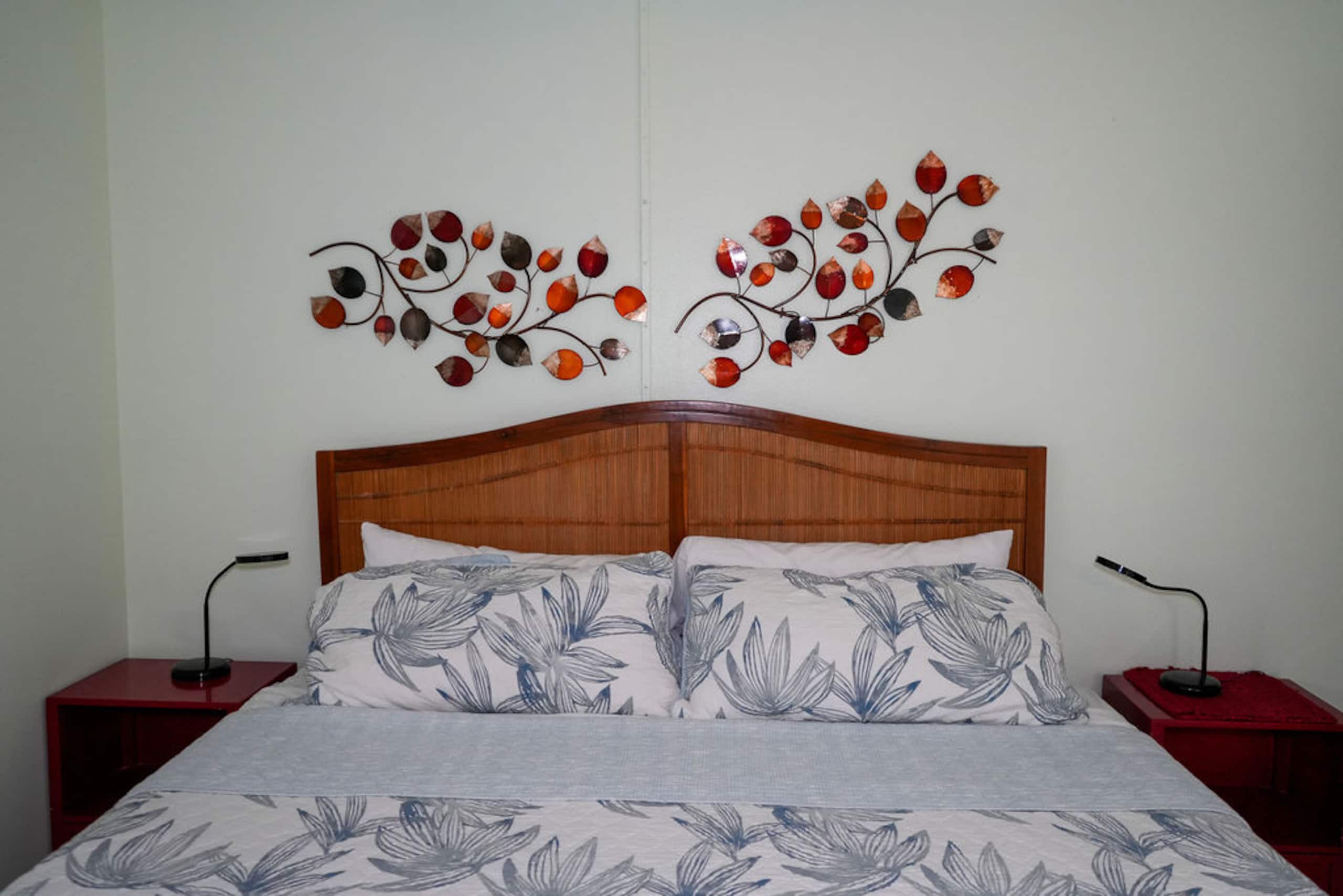 Condo in Kailua-Kona · ★4.94 · 2 bedrooms · 2 beds · 2 baths - Image 34