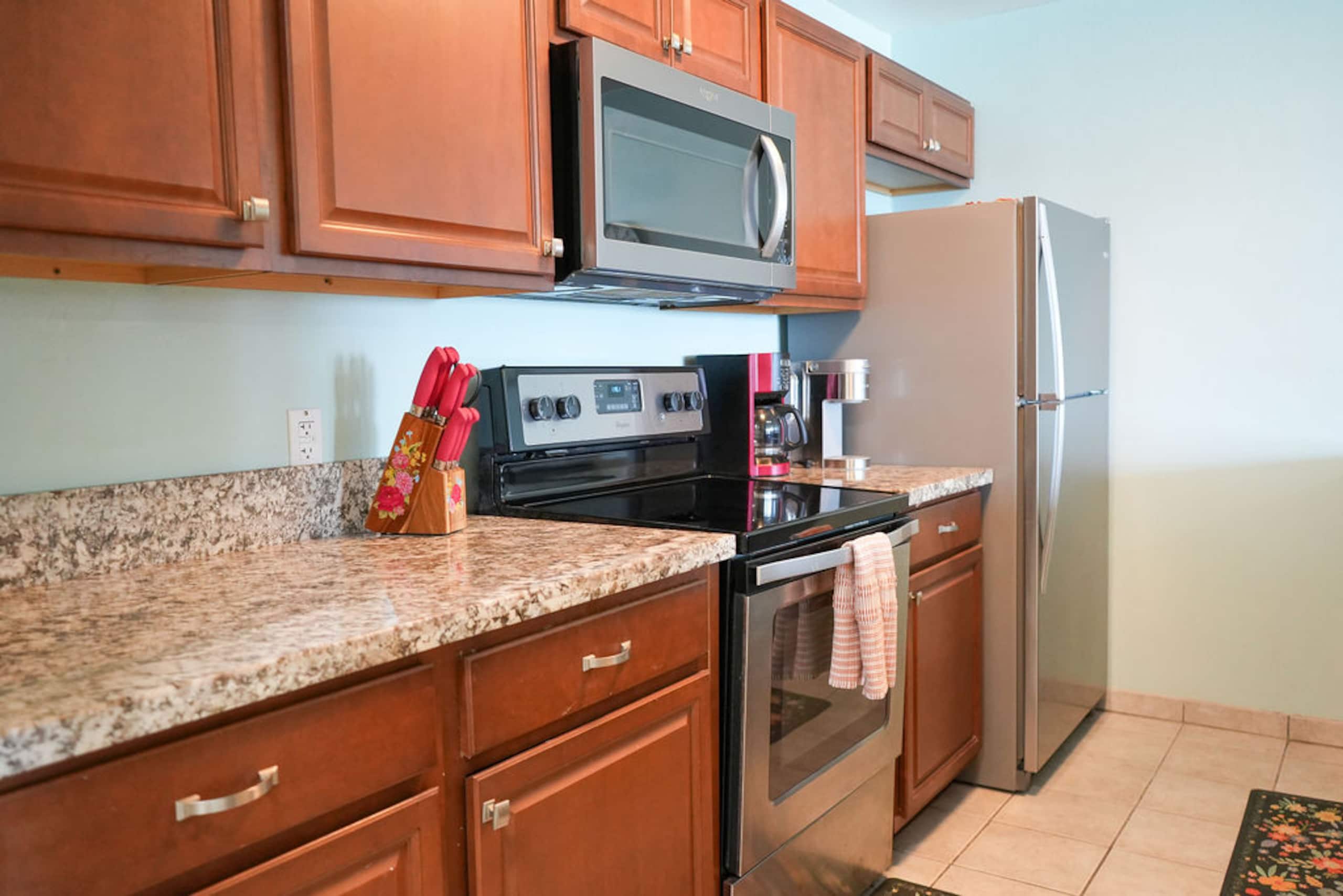 Condo in Kailua-Kona · ★4.94 · 2 bedrooms · 2 beds · 2 baths - Image 25