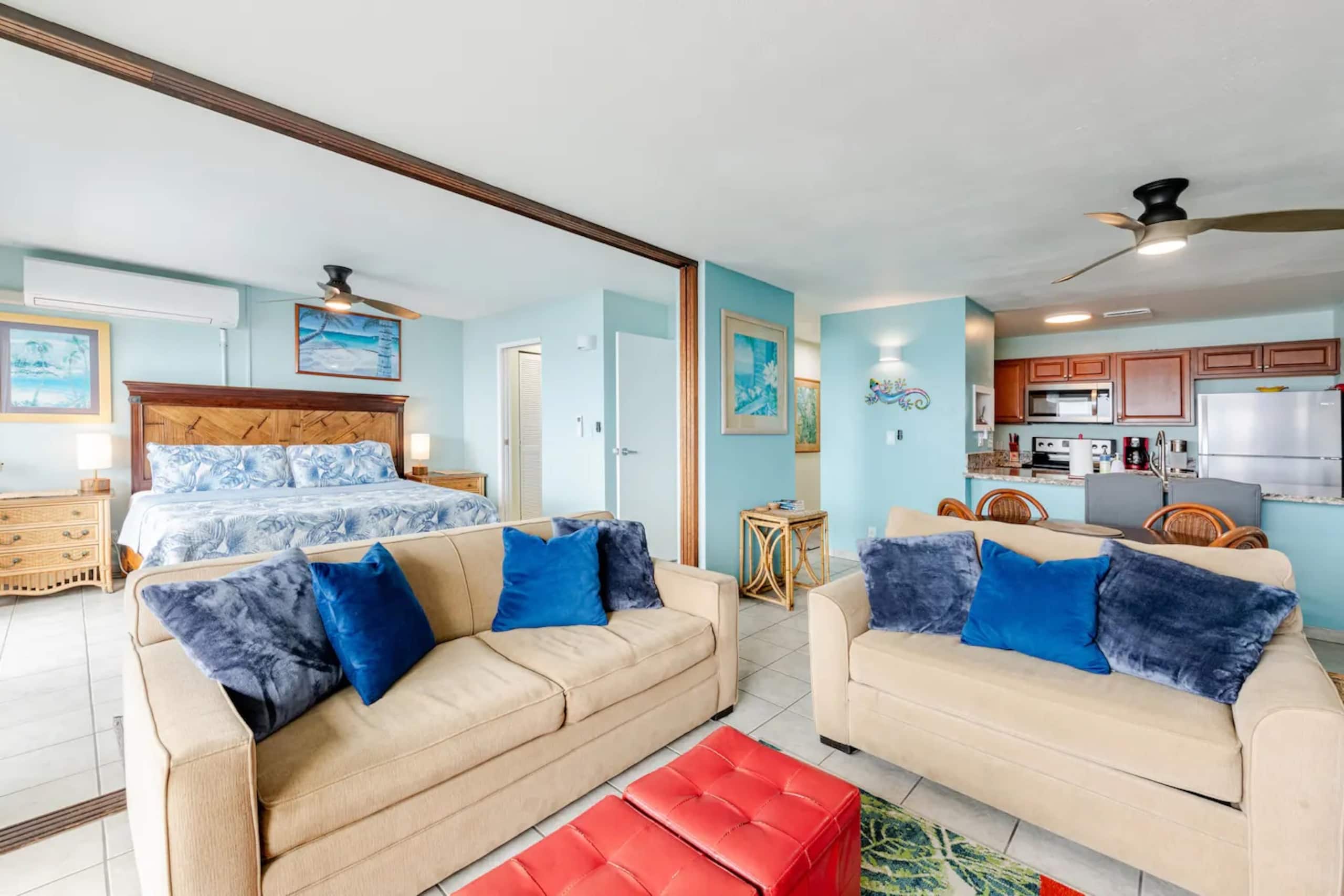 Condo in Kailua-Kona · ★4.94 · 2 bedrooms · 2 beds · 2 baths - Image 15