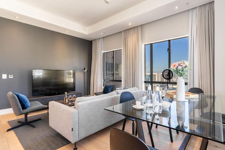 Skyline Apartment 2112 – In the heart of Cape Town gallery image 4