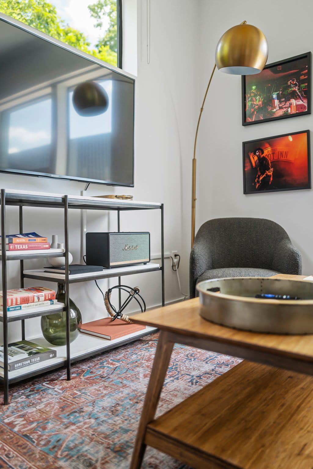 Bright Studio Near Rainey St | Mins to DT ATX