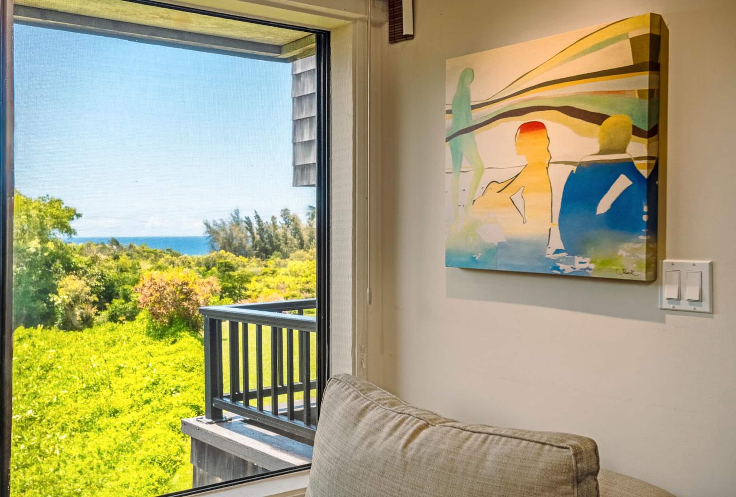 Cozy condo with AC, ocean and mountain views - Photo 28