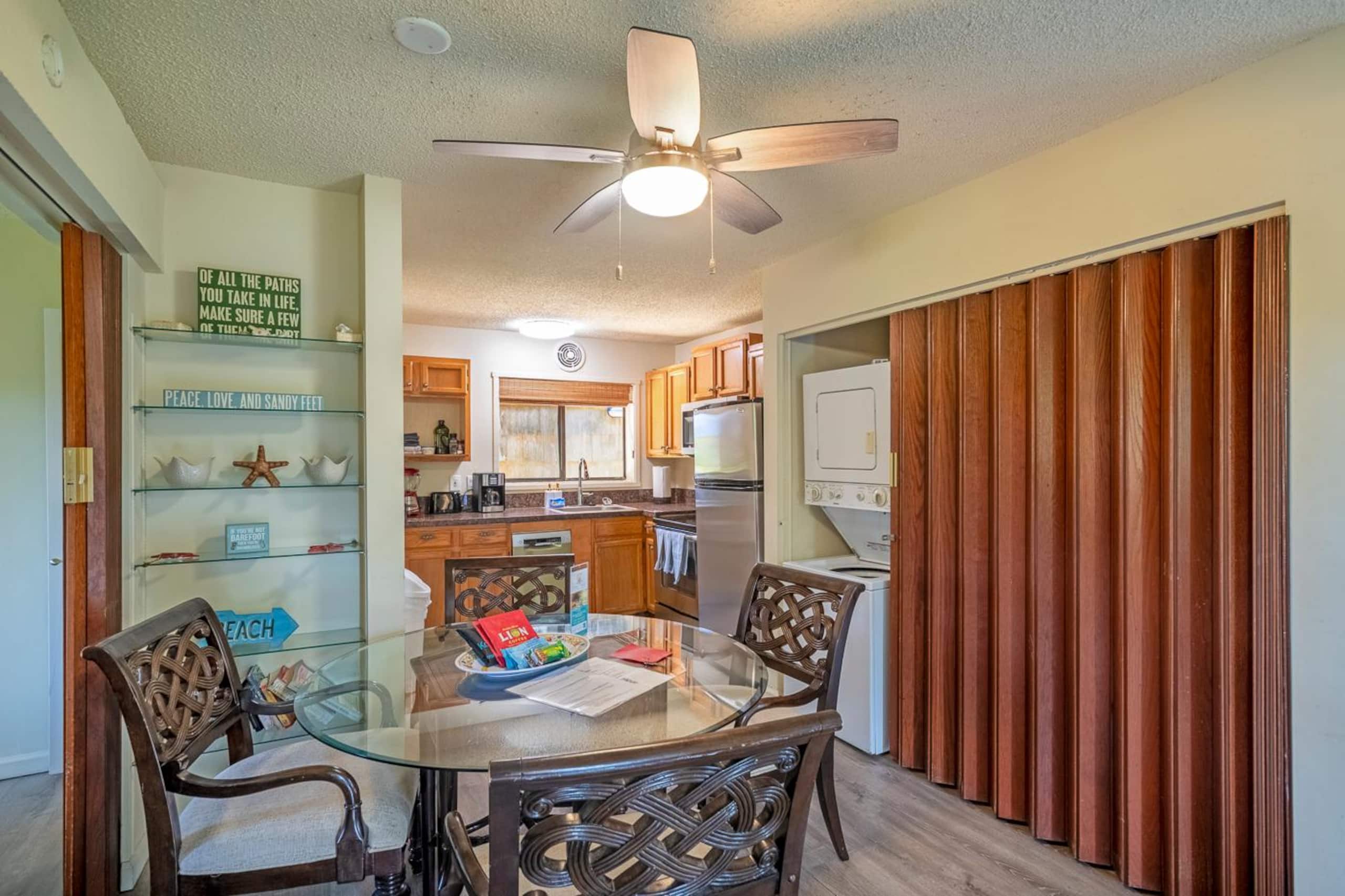 Cozy condo with AC, ocean and mountain views - Photo 9