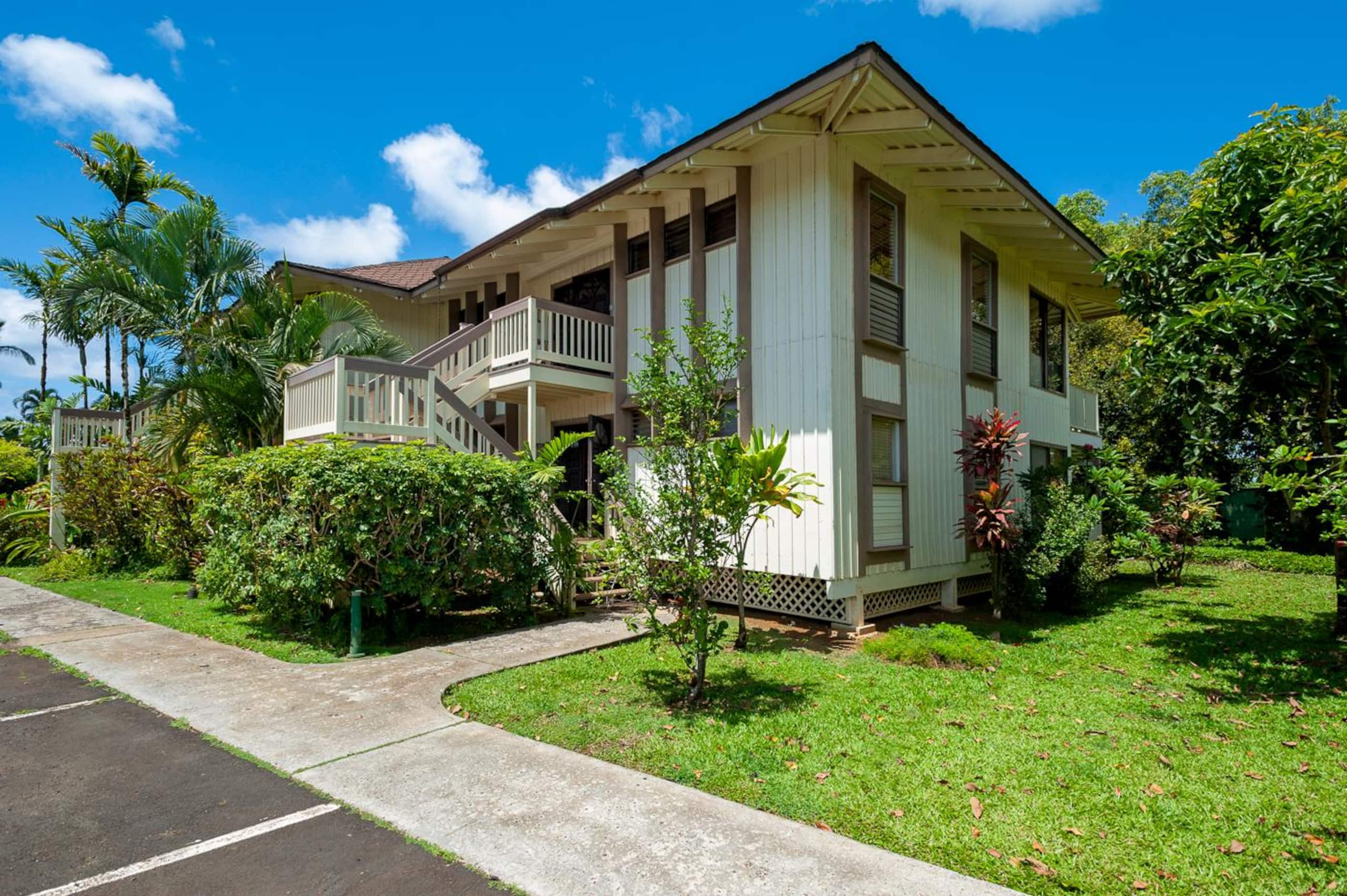 Home in Princeville · ★4.74 · Studio · 1 bed · 1 private bath - Image 25