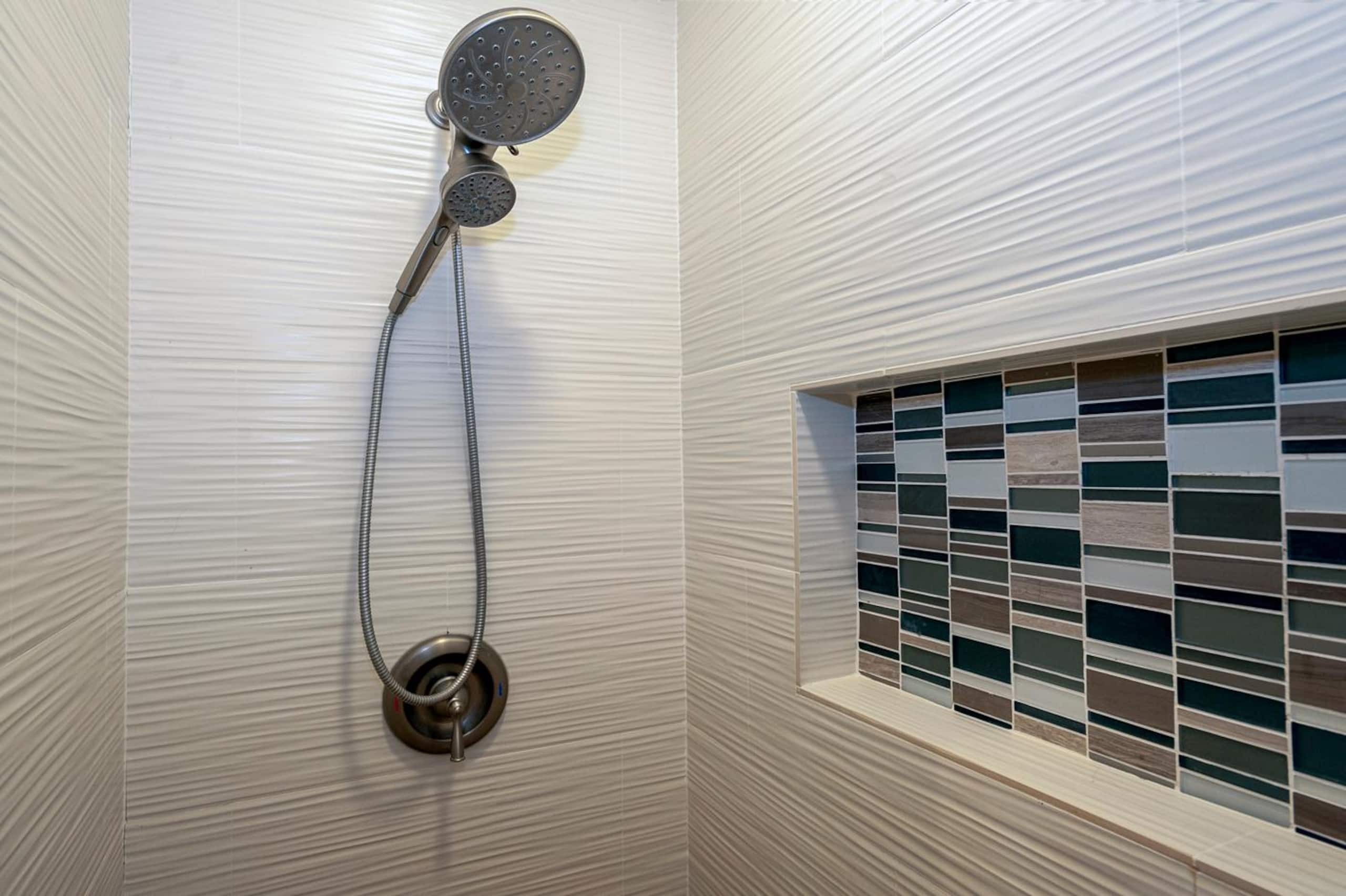 Home in Princeville · ★4.74 · Studio · 1 bed · 1 private bath - Image 21