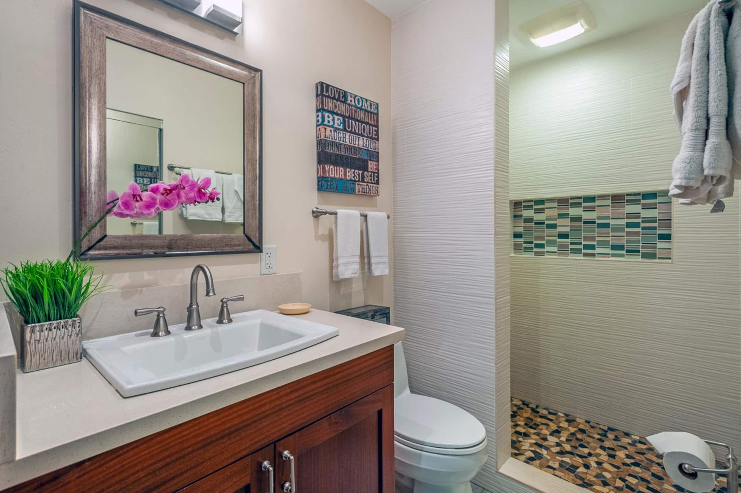 Home in Princeville · ★4.74 · Studio · 1 bed · 1 private bath - Image 19