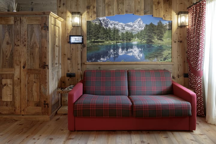 Central Duplex With Terrace, Jacuzzi & Parking - Zermatt
