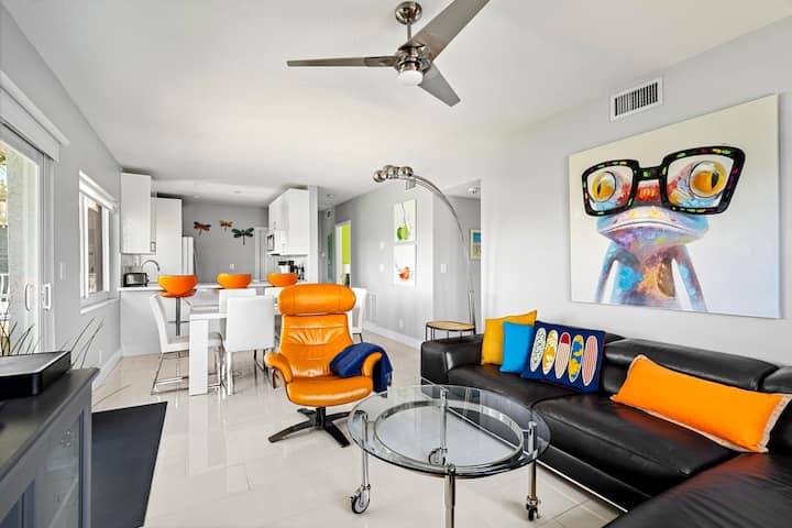 Waterfront Retreat With Pool & Steps To Beach - Pompano Beach, FL