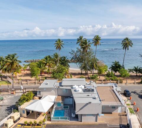Beachfront Complex 8BR/8BTH Priv. Pool & Roof Terr