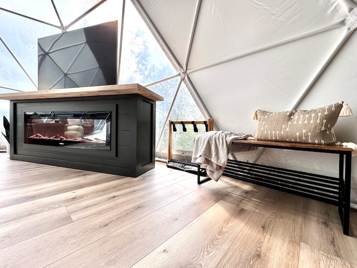 Dome Home Lake And Mountain Views Hot Tub - Hiawassee, GA