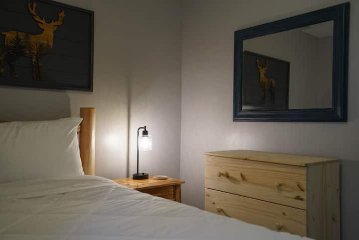 Ხის სახლი 1 - საძინებელი 1