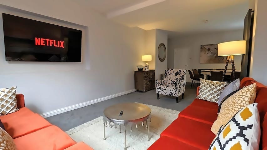 Seven Living managed Airbnb listing 1