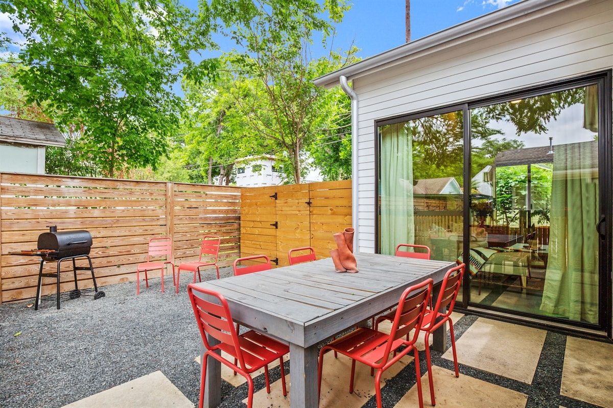 Modern East Austin Gem - Heated Pool - Restaurants