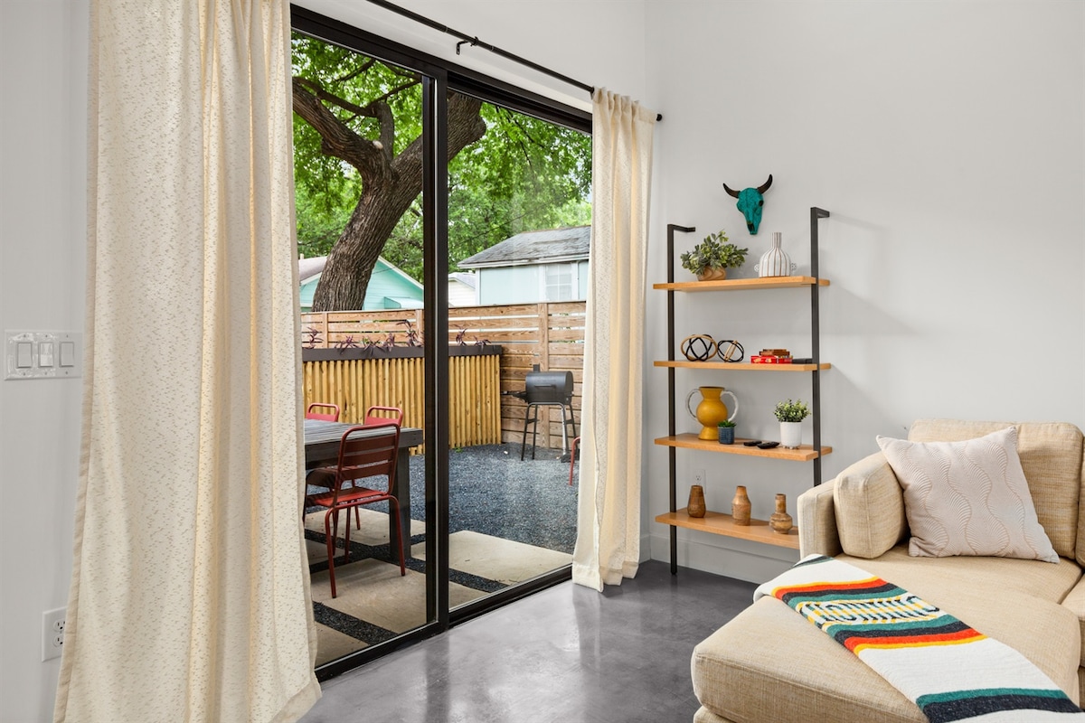 Modern East Austin Gem - Heated Pool - Restaurants