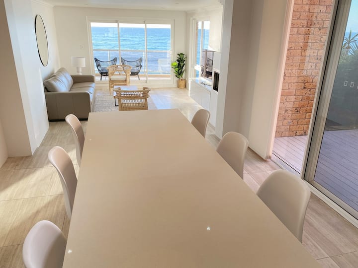 Gobsmacking Views with Direct Beach Access 2