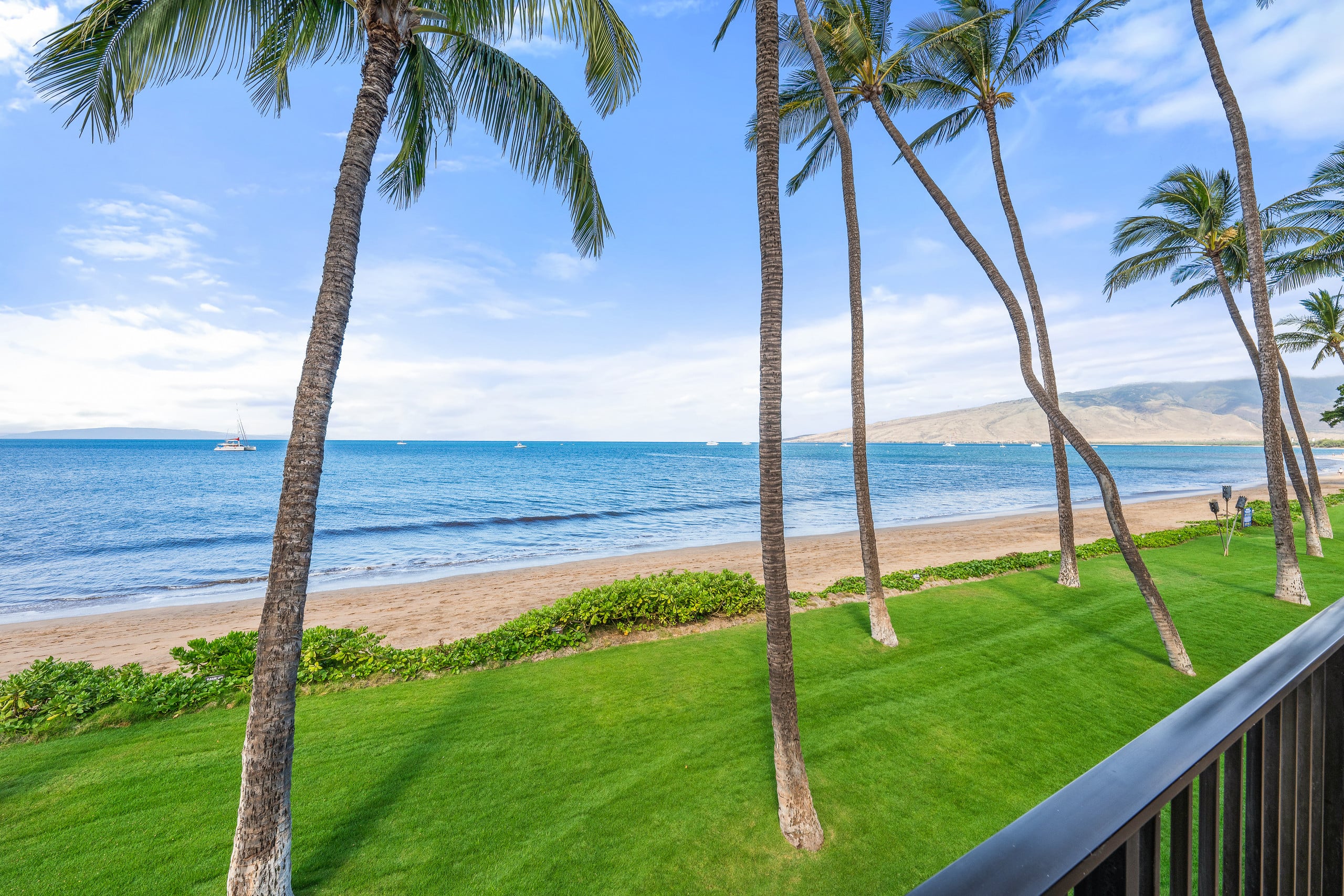 Condo in Kihei · ★4.97 · 2 bedrooms · 4 beds · 2 baths - Image 10