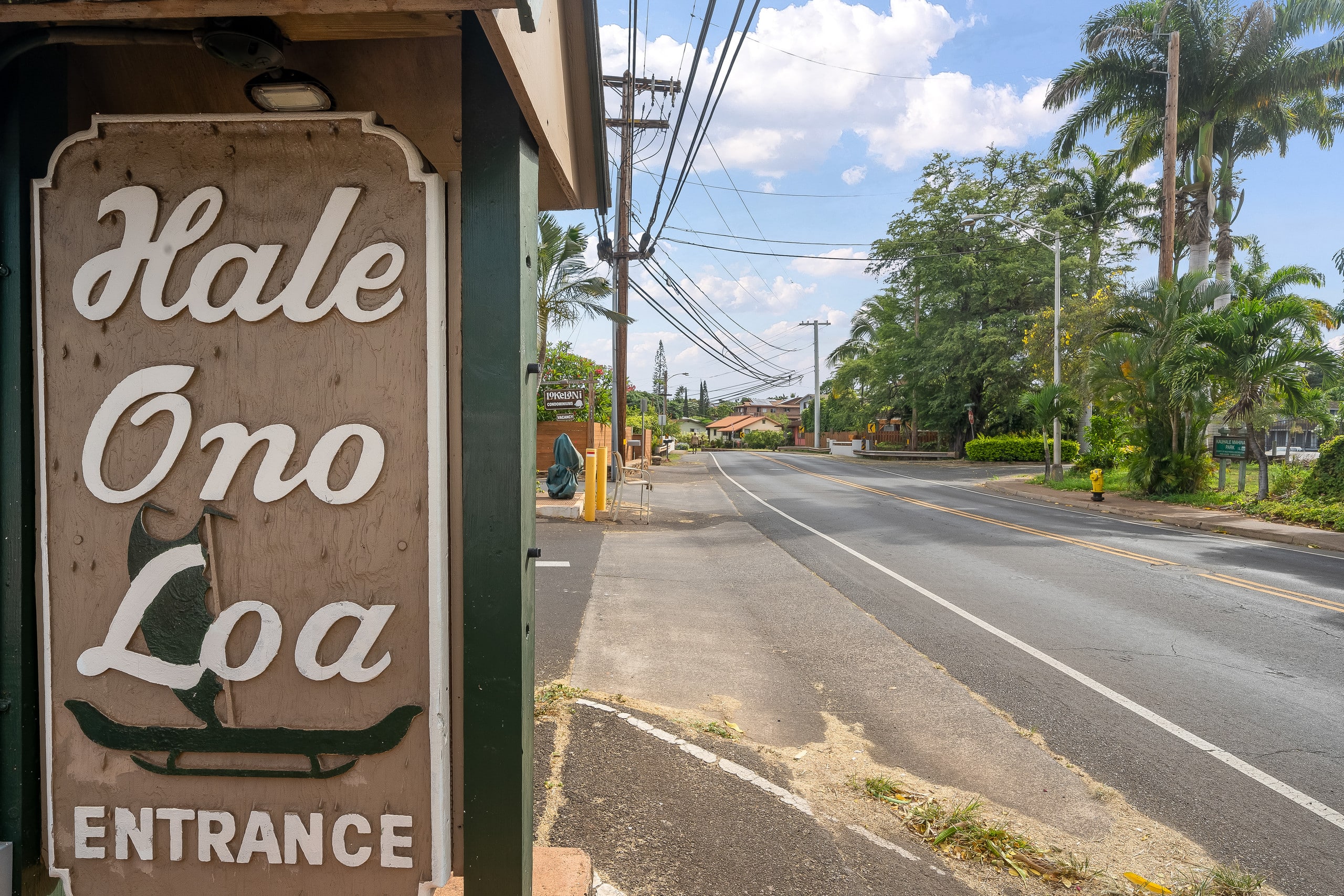 Condo in Lahaina · ★4.63 · 1 bedroom · 2 beds · 1 shared bath - Image 36