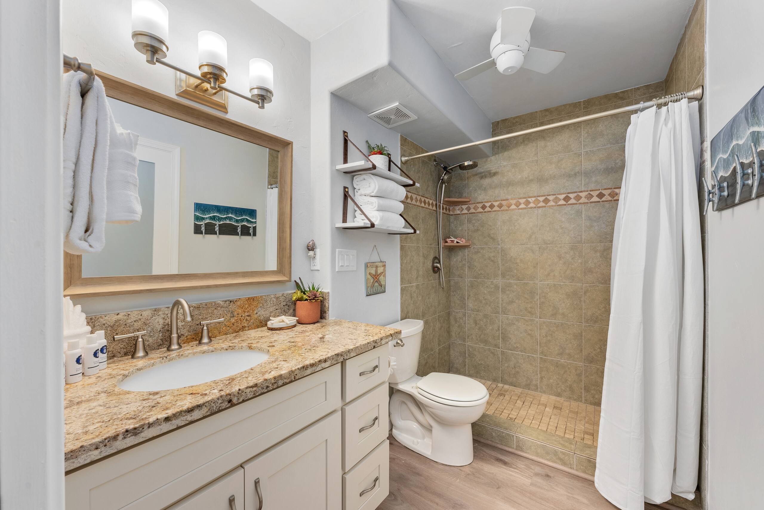 Condo in Lahaina · ★4.63 · 1 bedroom · 2 beds · 1 shared bath - Image 21