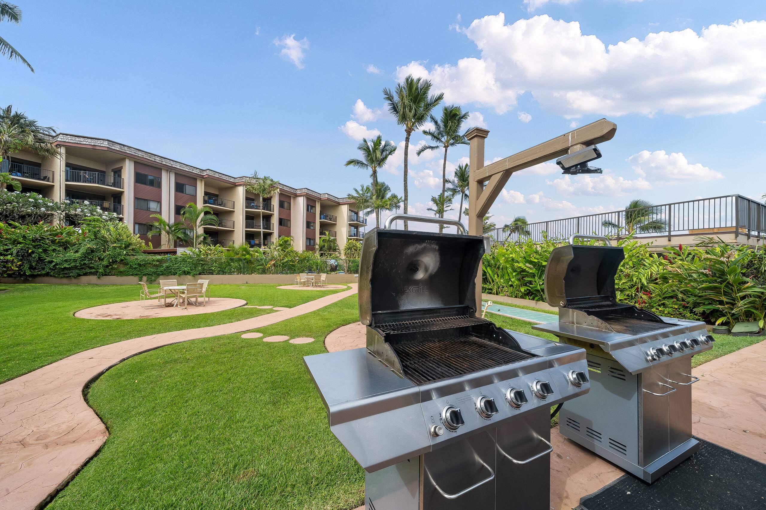Condo in Lahaina · ★4.63 · 1 bedroom · 2 beds · 1 shared bath - Image 24