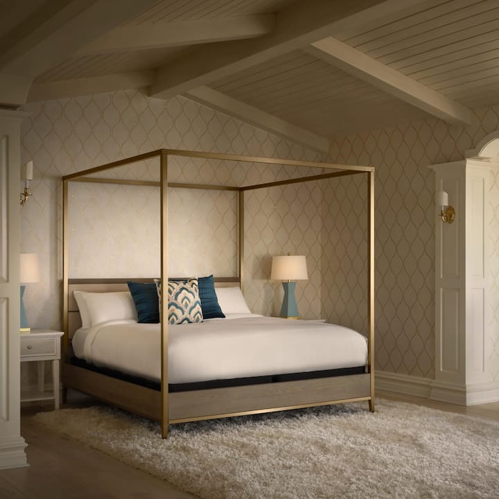 Master King Suite