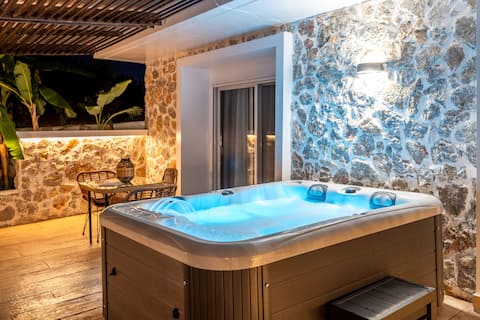 Homes Eva's garden w/ Jacuzzi - Endless Sunshine