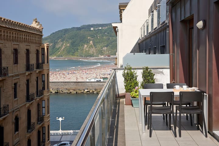 Boulevard Terrace by FeelFree Rentals