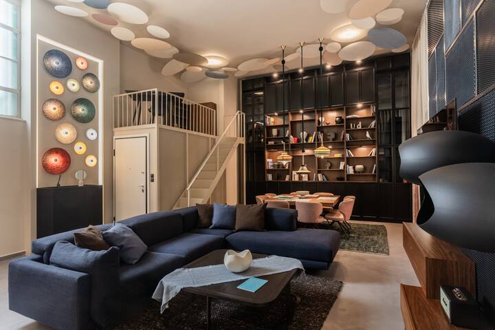 Lush 3BR Apt#5 at The Gate by Zoia Living gallery image 3