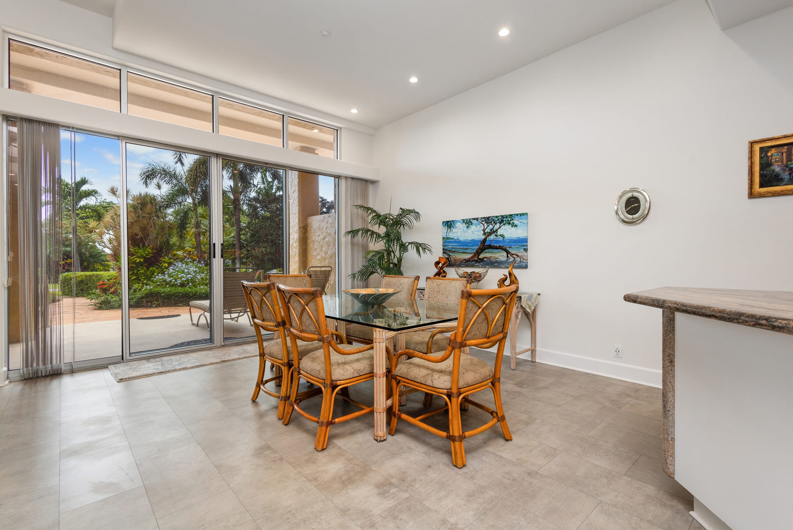 Condo in Lahaina · ★5.0 · 2 bedrooms · 3 beds · 2.5 baths - Image 20