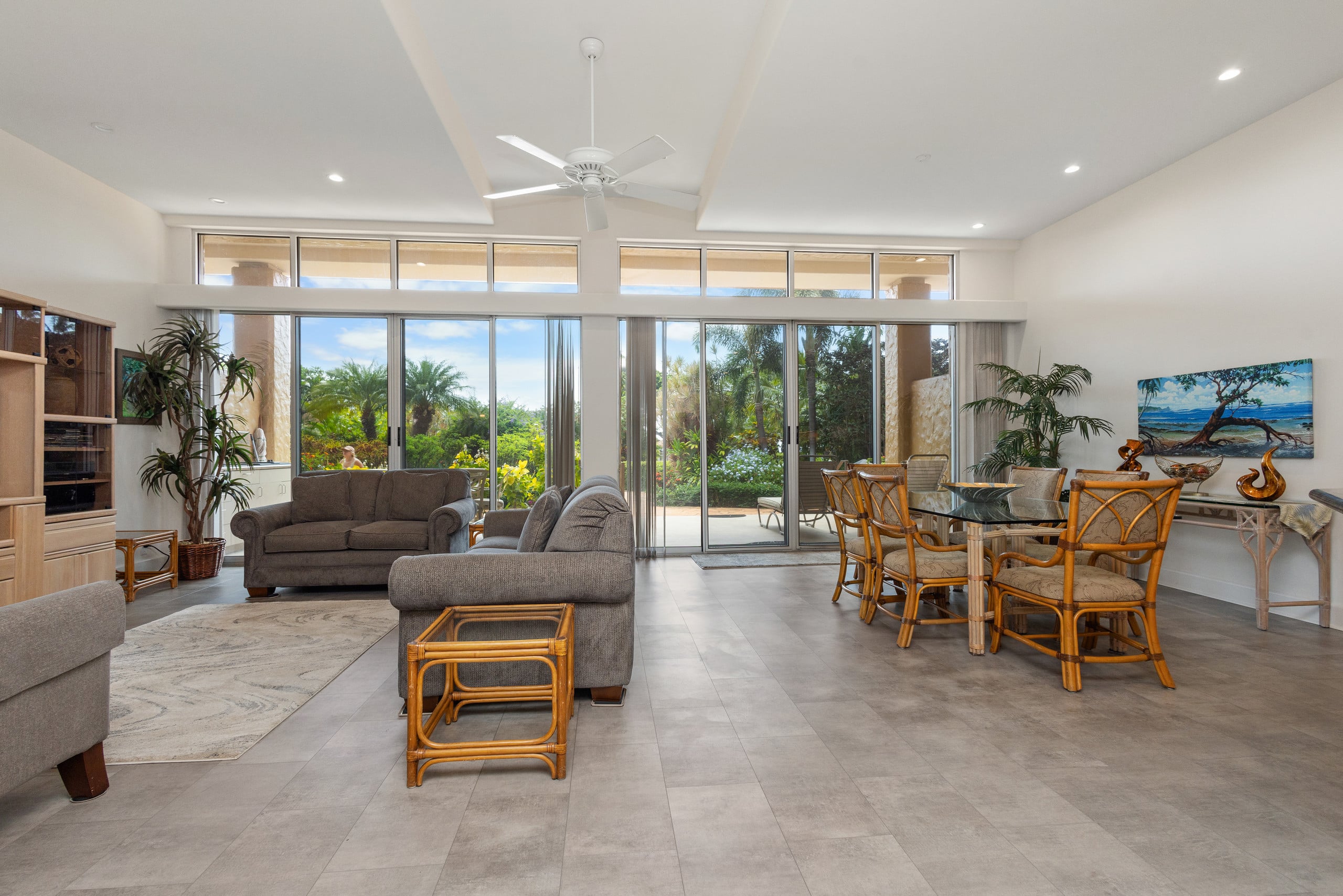 Condo in Lahaina · ★5.0 · 2 bedrooms · 3 beds · 2.5 baths - Image 1